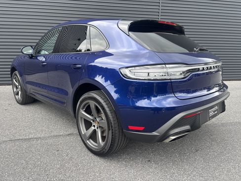 Certified 2026 Porsche Macan AWD/4WD image 3
