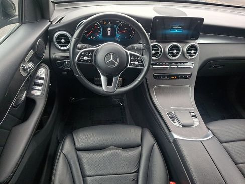 Certified 2022 Mercedes-Benz GLC 300 4MATIC image 11