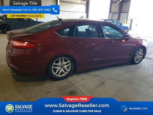 Used 2014 Ford Fusion SE FWD image 4