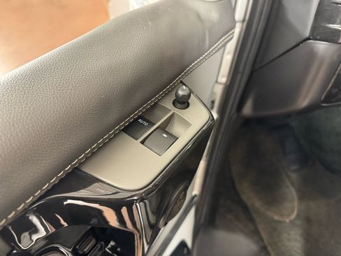 Used 2013 Chevrolet Express 1500 image 16