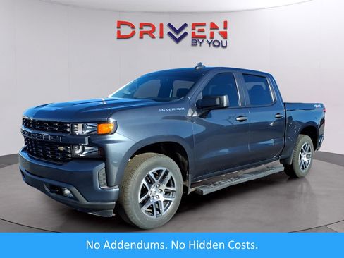 Used 2022 Chevrolet Silverado 1500 Custom image 1