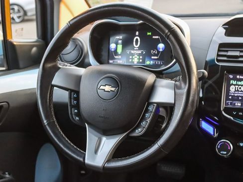Used 2015 Chevrolet Spark LT image 20