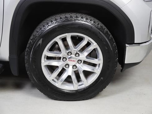 Used 2019 GMC Sierra 1500 SLT w/ SLT Premium Plus Package AWD/4WD image 6