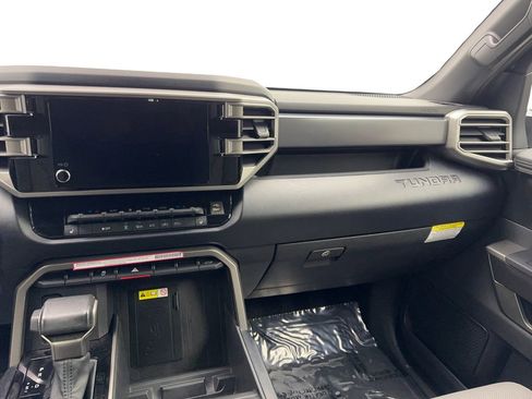 Used 2025 Toyota Tundra SR5 w/ SR5 Premium Package AWD/4WD image 56