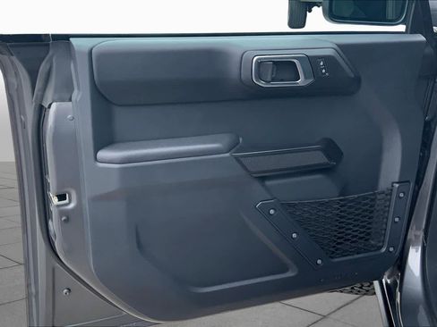 Used 2025 Ford Bronco Badlands AWD/4WD image 21