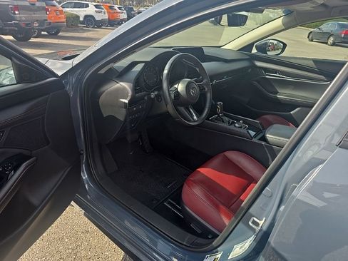 Used 2024 MAZDA MAZDA3 s image 12