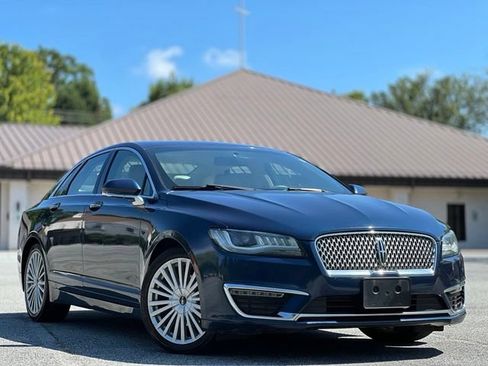 Used 2017 Lincoln MKZ Reserve AWD/4WD image 3