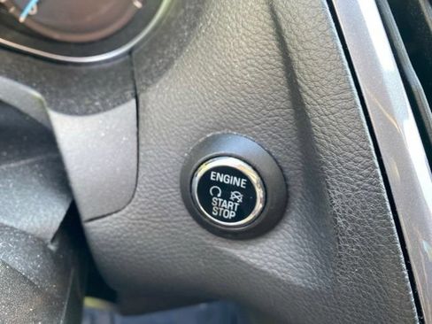 Used 2014 Ford Focus Titanium FWD image 34