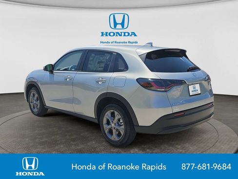 New 2027 Honda HR-V LX image 3