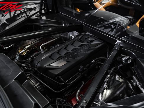 Used 2023 Chevrolet Corvette Stingray Preferred Cpe w/ Z51 Performance Package RWD image 48