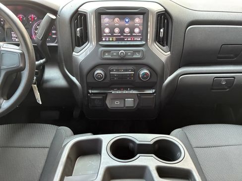 Used 2020 Chevrolet Silverado 1500 Custom w/ Custom Value Package AWD/4WD image 24