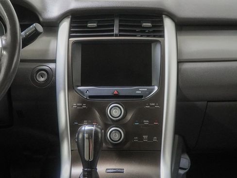 Used 2013 Ford Edge SEL image 26