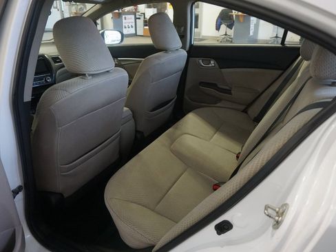 Used 2014 Honda Civic Hybrid Sedan image 18