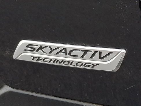 Used 2018 MAZDA CX-5 Touring image 29