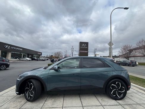 Certified 2023 Hyundai Ioniq 5 SEL w/ Cargo Package image 4
