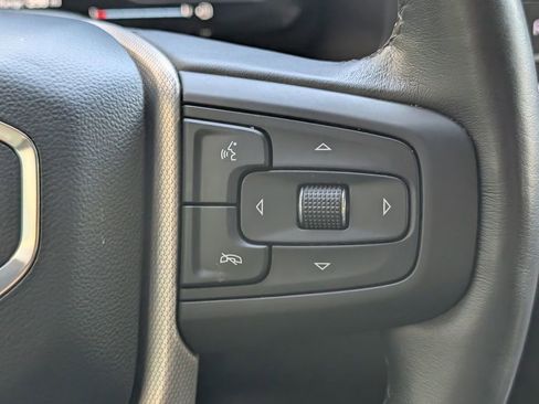 Used 2023 GMC Yukon Denali w/ Advanced Technology Package AWD/4WD image 26