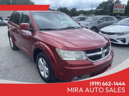 Used 2010 Dodge Journey SXT w/ Flexible Seating Group FWD image 1