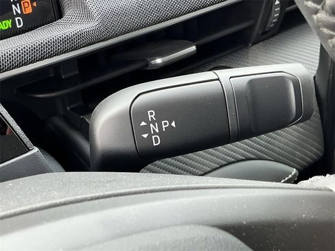 Used 2025 Ford Mustang Mach-E Select image 27