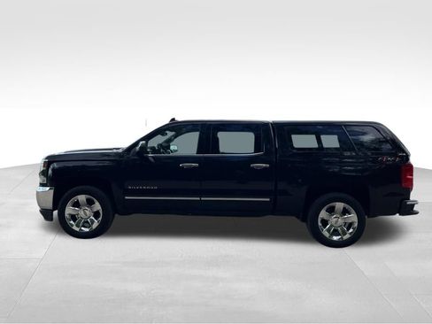 Used 2018 Chevrolet Silverado 1500 LTZ w/ Sport Package AWD/4WD image 10