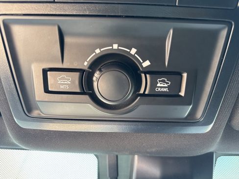 Used 2023 Toyota Tacoma TRD Off-Road image 43