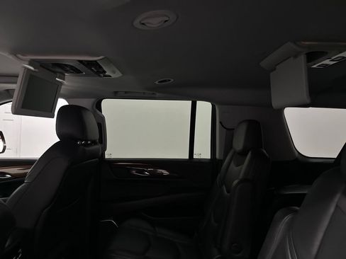 Used 2017 Cadillac Escalade ESV Luxury AWD/4WD image 49