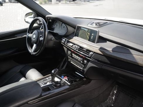 Used 2015 BMW X5 xDrive50i AWD/4WD image 15