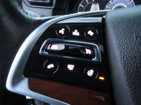 Used 2019 Cadillac Escalade Premium Luxury image 30