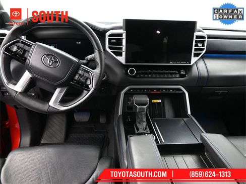Used 2023 Toyota Sequoia Platinum image 10