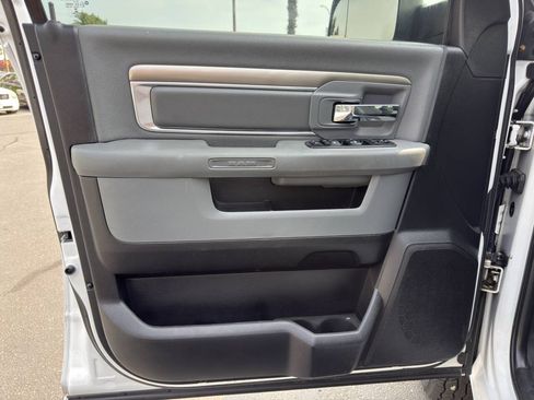 Used 2017 RAM 3500 Lone Star AWD/4WD image 8