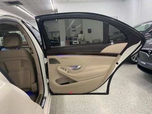 Used 2016 Mercedes-Benz S 550 4MATIC Sedan image 27