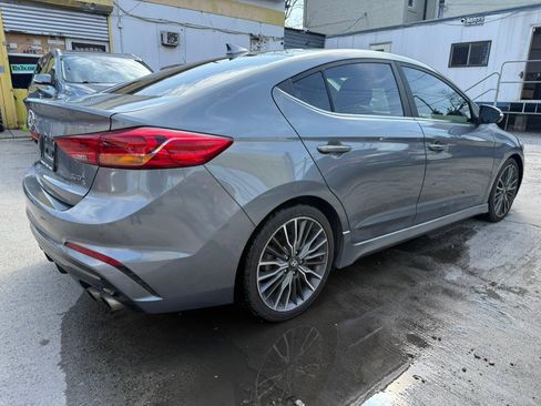 Used 2018 Hyundai Elantra Sport image 4