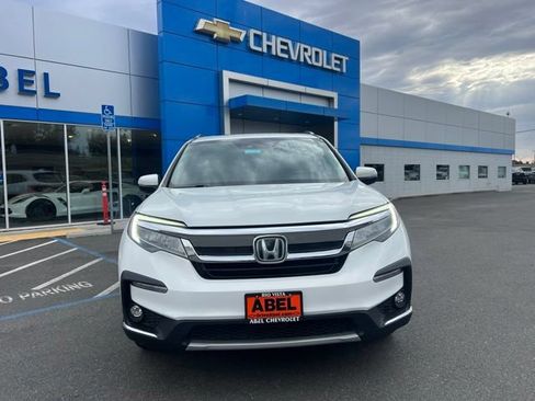 Used 2020 Honda Pilot Elite image 2