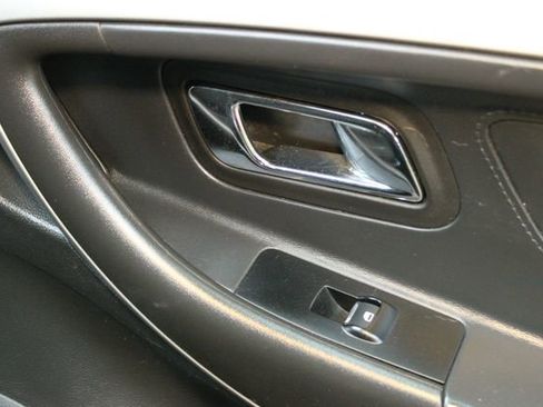 Used 2014 Ford Taurus SEL w/ Equipment Group 201A image 13