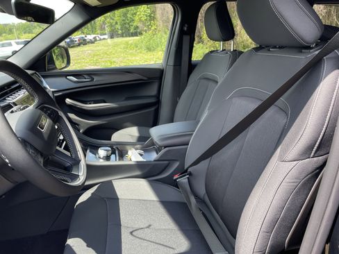 New 2026 Jeep Grand Cherokee Laredo X RWD image 12