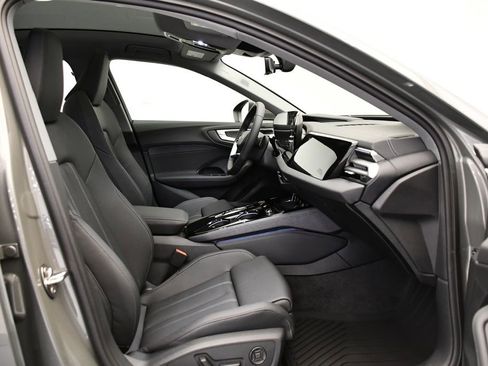 Used 2025 Audi A5 2.0T Premium Plus w/ Premium Plus AWD/4WD image 47