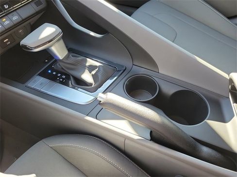 New 2026 Hyundai Elantra Sport image 14