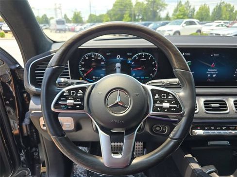 Certified 2023 Mercedes-Benz GLS 580 4MATIC image 32