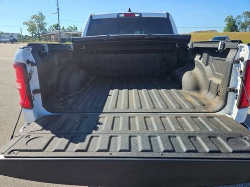 Used 2025 RAM 1500 Laramie w/ Sport Appearance Package AWD/4WD image 23