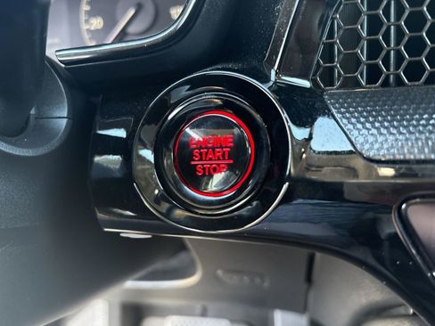 Used 2025 Honda CR-V EX-L image 32