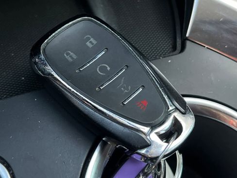 Used 2018 Chevrolet Traverse High Country AWD/4WD image 30