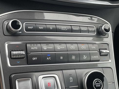 Used 2023 Hyundai Santa Fe SEL FWD image 24