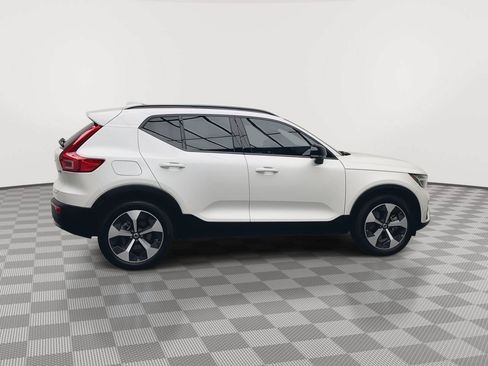 Used 2026 Volvo XC40 B5 Core AWD/4WD image 40