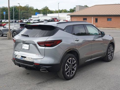 New 2025 Chevrolet Blazer RS image 3