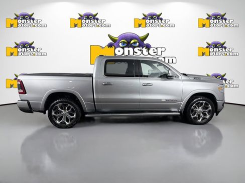 Used 2022 RAM 1500 Limited w/ Body-Colour Bumper Group AWD/4WD image 4
