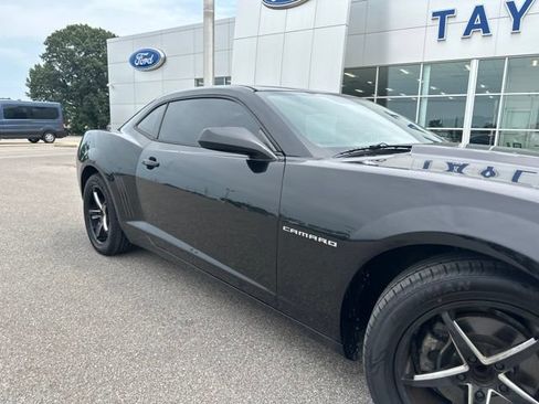 Used 2013 Chevrolet Camaro LS RWD image 7