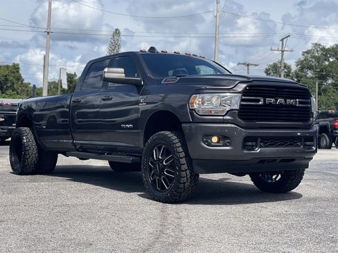 Used 2021 RAM 3500 Big Horn w/ Level 2 Equipment Group AWD/4WD image 11