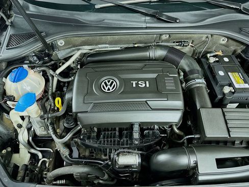 Used 2017 Volkswagen Passat 1.8T SE image 38