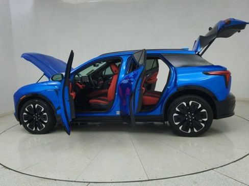 Used 2024 Chevrolet Blazer EV RS image 75