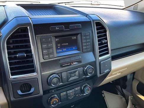 Used 2016 Ford F150 XLT RWD image 29