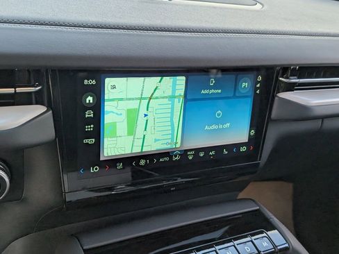 New 2026 Lincoln Navigator L Reserve image 17